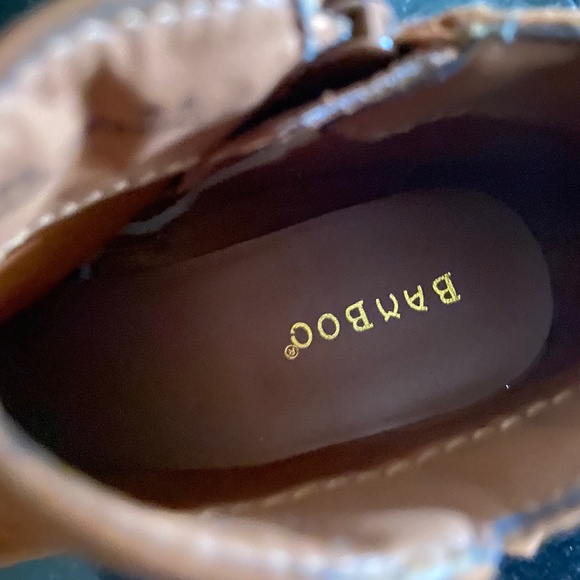 Bamboo Womens Sadie-48S Ankle Booties Brown Cuban Heel Zip Up Fringe 5.5 New - Picture 4 of 16